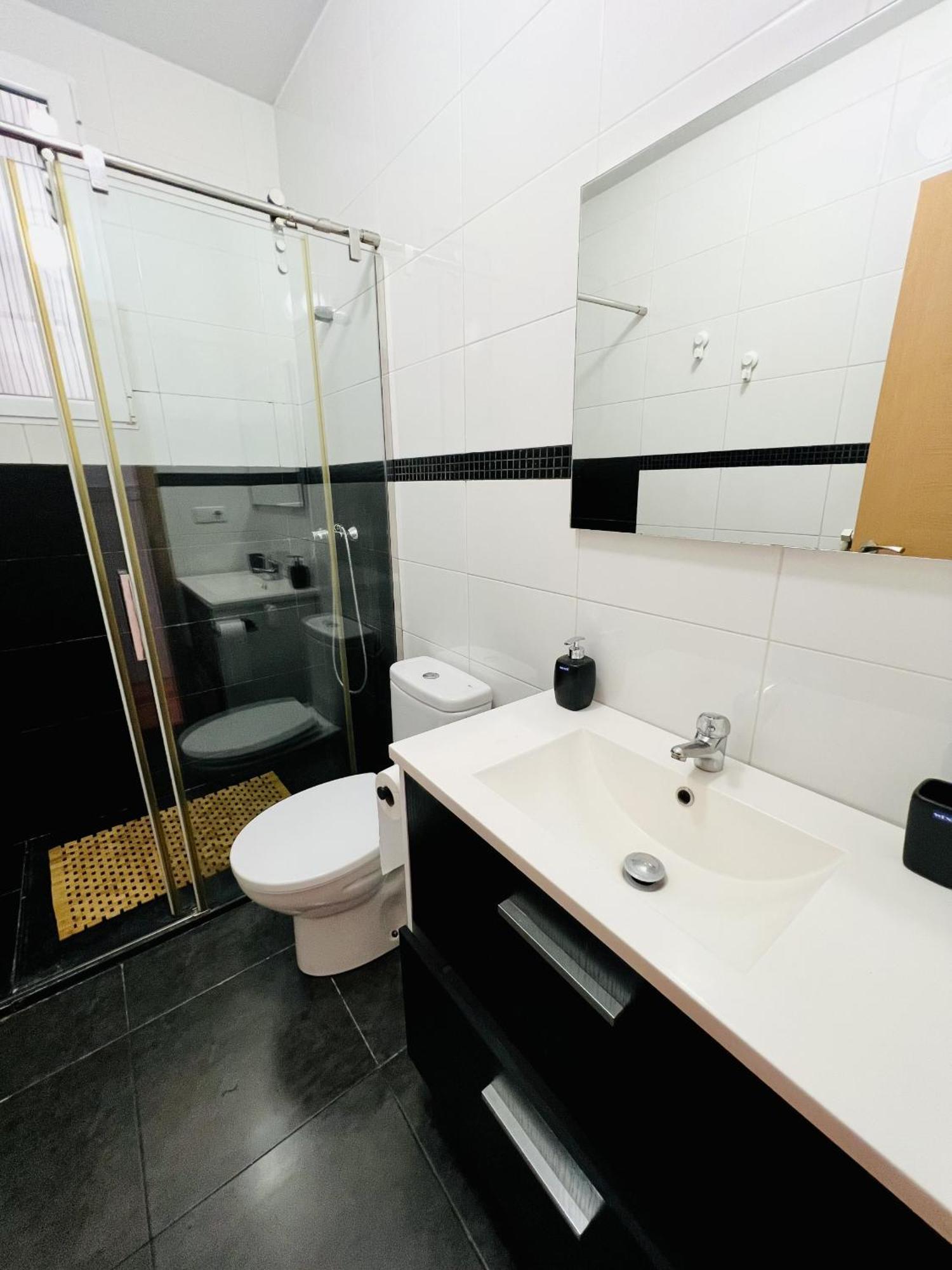 Apartamento Betty Apartment Zaragoza Exterior photo